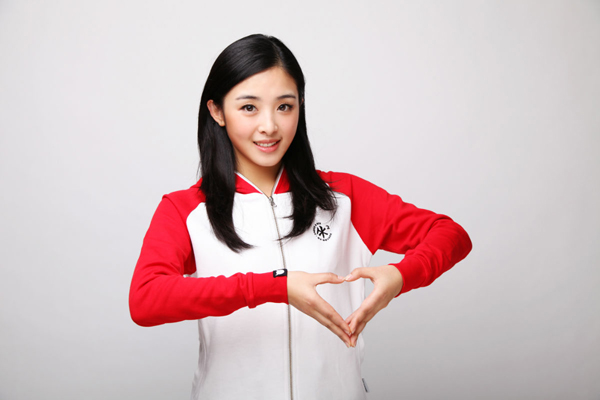 湖北大学美女协来v美女手语手语学美女_武汉外教芭比娃娃四大图片