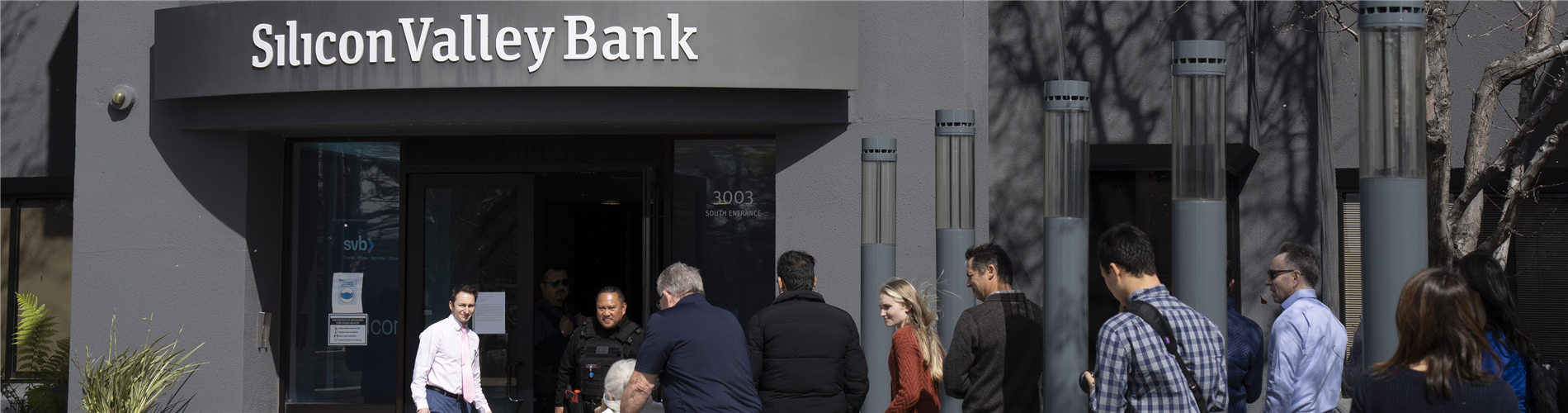美联储称美银行存款一周流失近千亿美元
