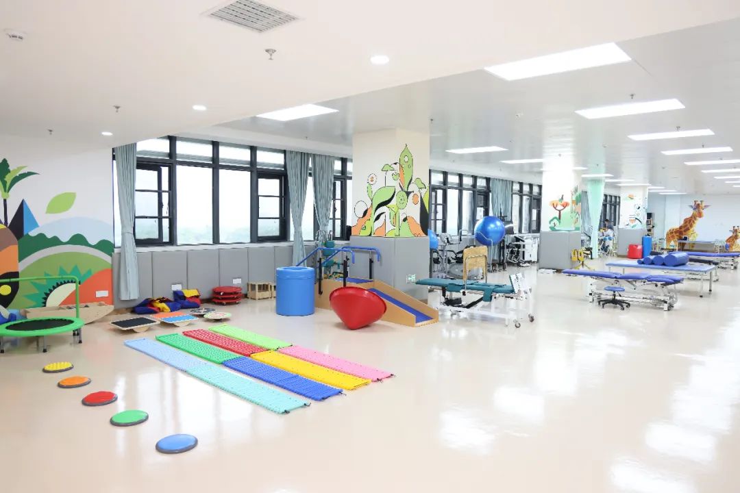 武汉儿童医院西院上新啦！大汉阳片区首家儿童康复治疗中心开诊试运营