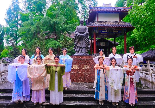 让“老场景”释放消费“新流量”