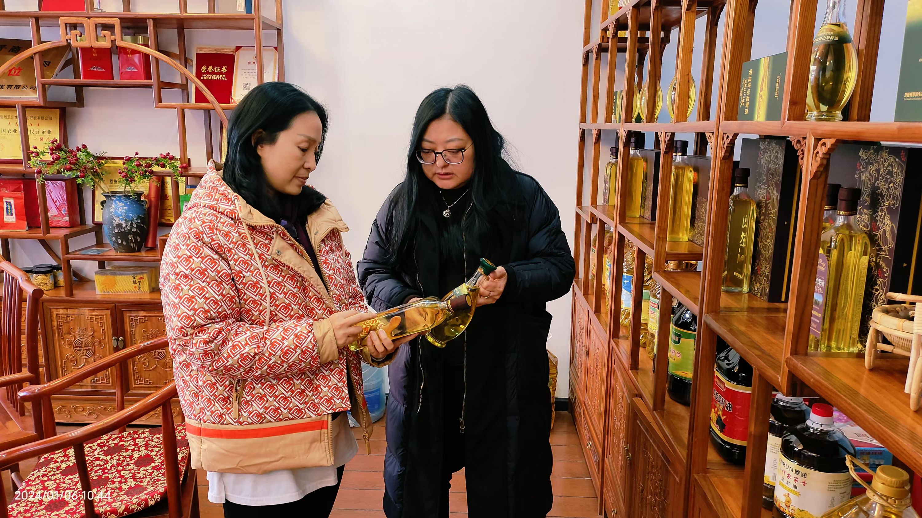 “绝不让一颗果子浪费！”她让湖北水果坐上中欧班列闯丝路