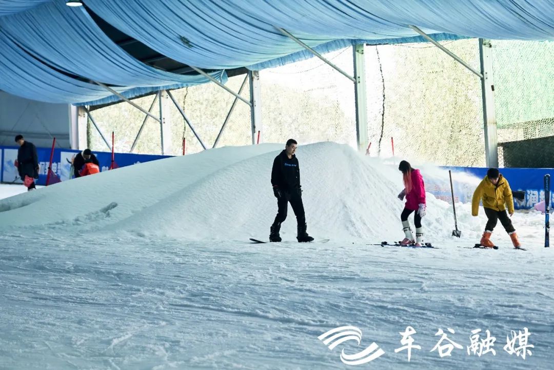 不用去哈尔滨武汉经开区的“冰雪大世界”也很精彩！九游会(图9)