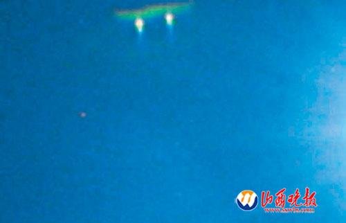 太原临汾上空连现UFO 专家称其出现毫无规律