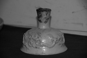 山东菏泽古沉船出土价值过亿元代青花瓷(图)