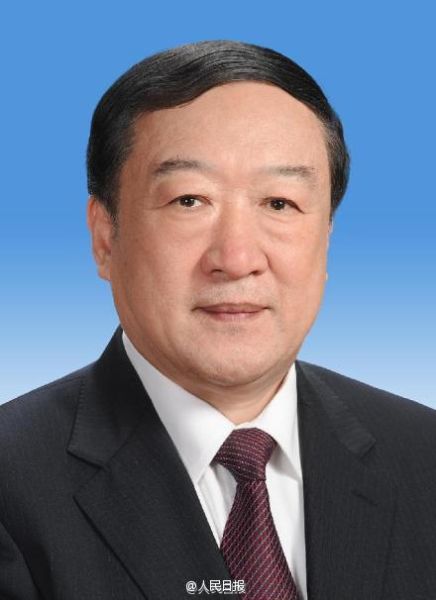 全国政协原副主席苏荣。资料图