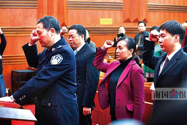 广西柳州4位副市长辞职 均调离柳州_首页国内