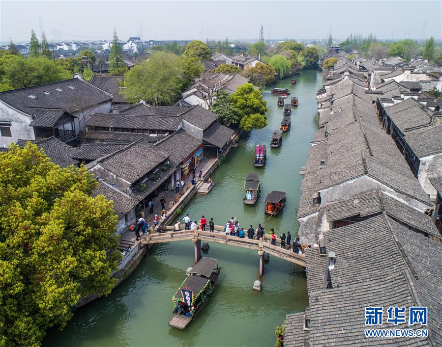 （社会）（1）浙江“千万工程”助推乡村旅游产业