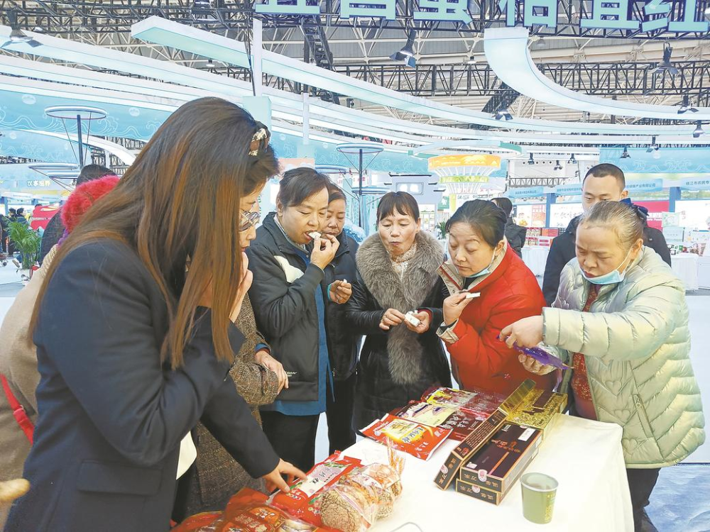 近千项“黄冈好物”亮相省农博会