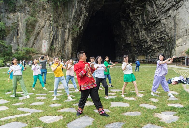 助力湖北利川文旅扶贫,带动当地旅游发展