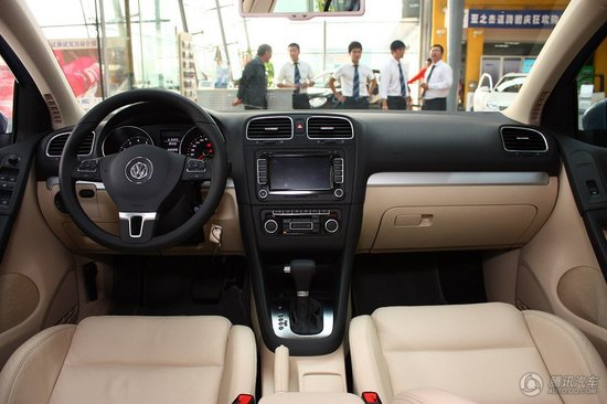 2010款高尔夫6 1.4TSI DSG 自动豪华型到店实拍图