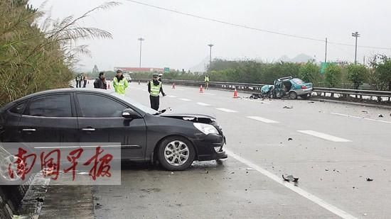 出租车女司机高速路逆行 出车祸不幸身亡(图)