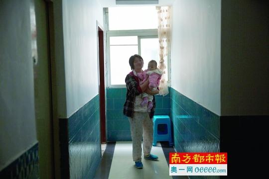 流浪女生子不知父亲是谁 曾为获住处与男人过夜 流浪女生子不知父亲是谁 曾为获住处与男人过夜
