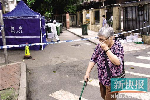 昨日上午,荔湾区环市西路与园岗路交界处的垃圾堆放处发现一具被包裹的尸体。 新快报记者 毕志毅/摄