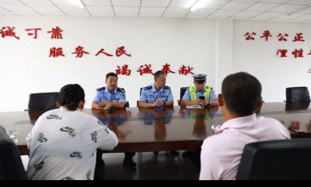 天津14岁男孩无证驾车700公里至辽宁,交警及时拦停