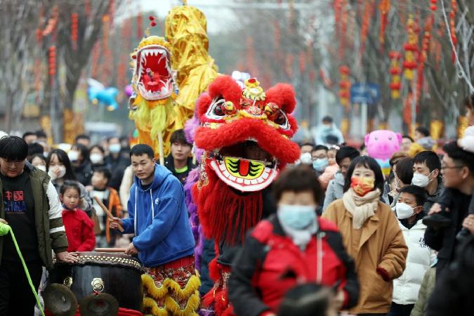 把“文旅流量”化为“消费增量”