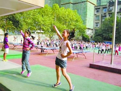 小学课间操跳最炫民族风