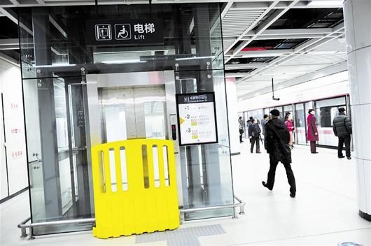 武汉地铁站无障碍电梯频频停用 尚不确定何时恢复