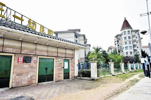 液化气钢瓶库紧挨小区 市燃管办称符合安全标准