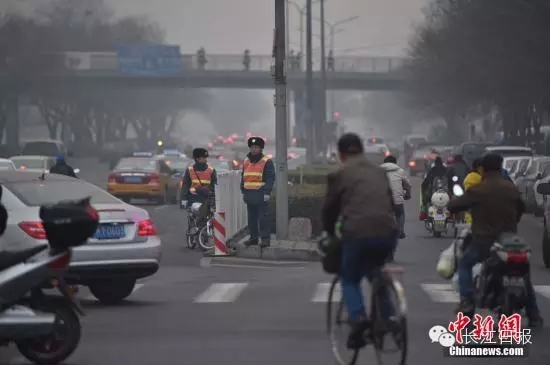 工地招聘_海口国瑞大厦工地防护棚火灾电焊作业引起