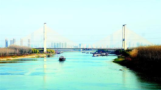 武汉四环线汉江特大桥贯通 预计明年年中通车（图）