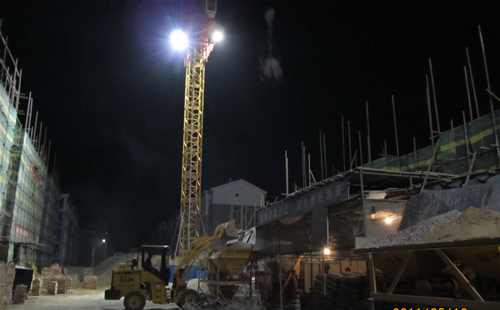 夜间施工半月被投诉200次一工地被罚3万元若再犯将面临封停