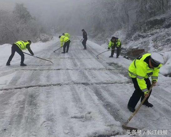 6℃+中雪+6级风！武汉进入超寒模式，中央气象台都捏把汗