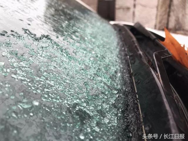 6℃+中雪+6级风！武汉进入超寒模式，中央气象台都捏把汗