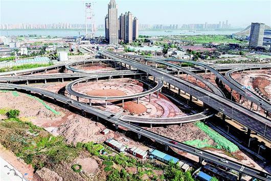武汉杨泗港快速通道四新段工程竣工 将投入使用