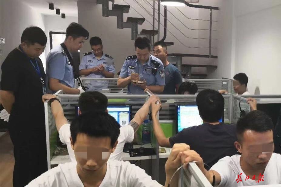 武重社区人口_社区人口普查照片(2)