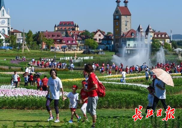 5月3日-4日,青年音乐艺人将在花博汇