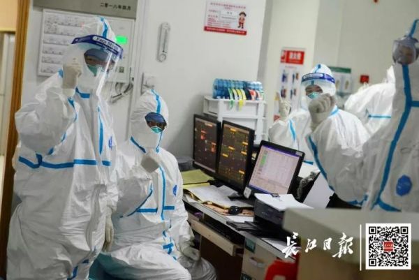 武汉抗疫一线医护自述:每次打招呼都是互道珍重,"今天
