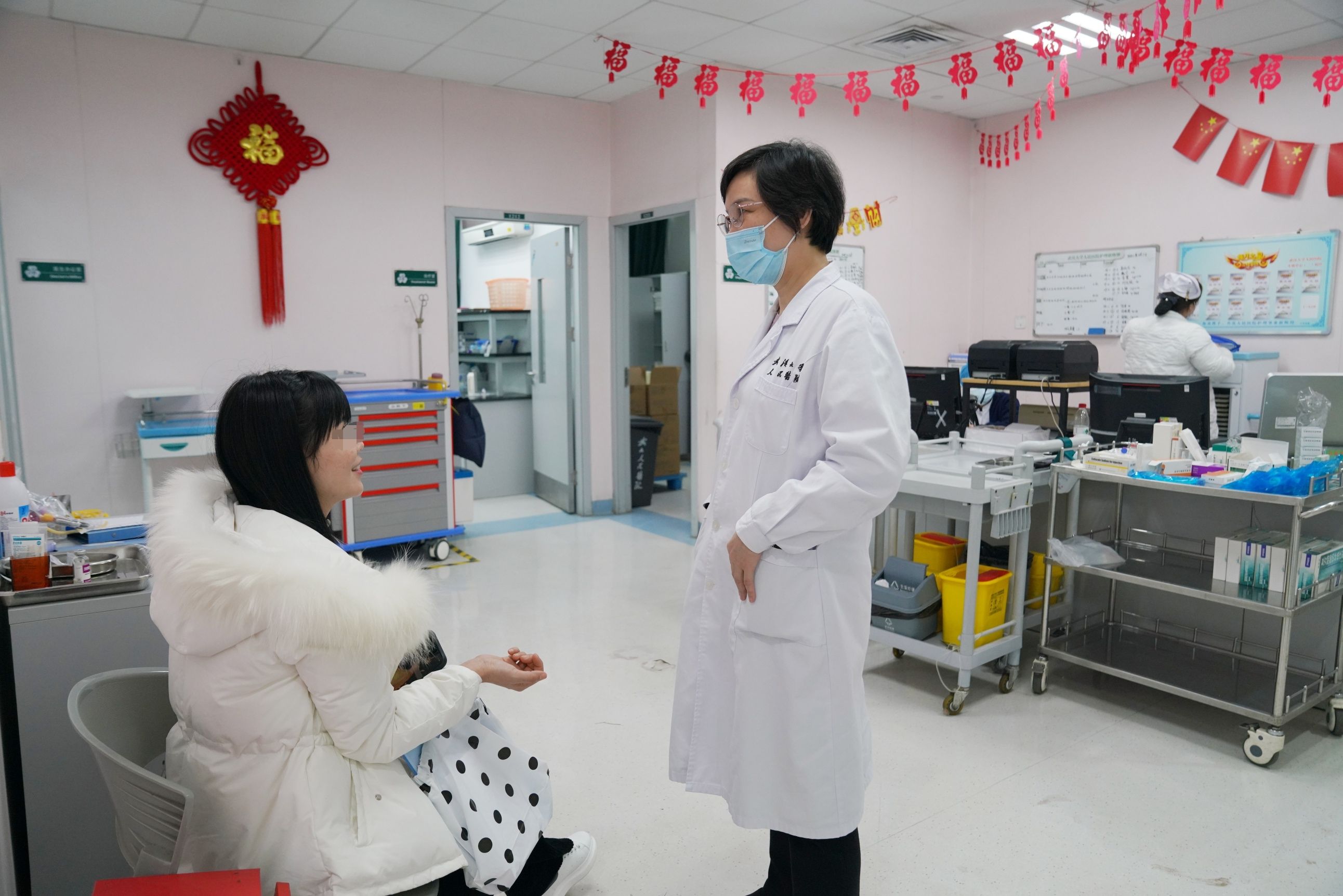 贵州护士去年逆行援汉，今年武汉医生助她“好孕”