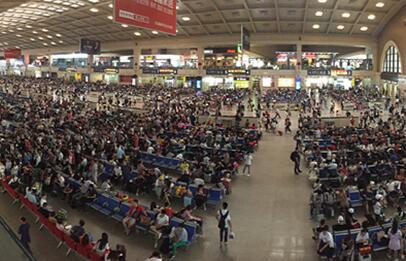 端午小长假首日 武汉三大火车站送客37万创同期新高