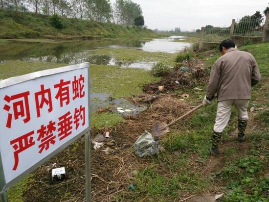 南京六合无证眼镜蛇养殖场关闭 警方已介入调查