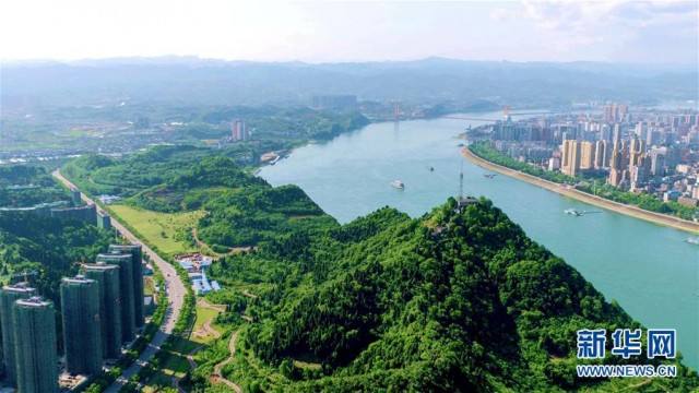 习近平:绿色发展新路子保护中华民族母亲河