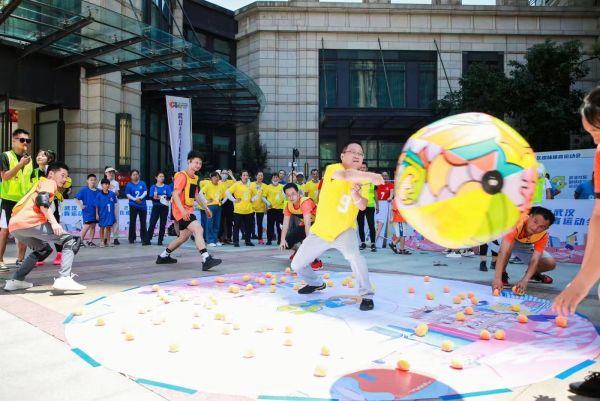 家门口的“汉派”快乐：武汉社区趣味体育运动会启动