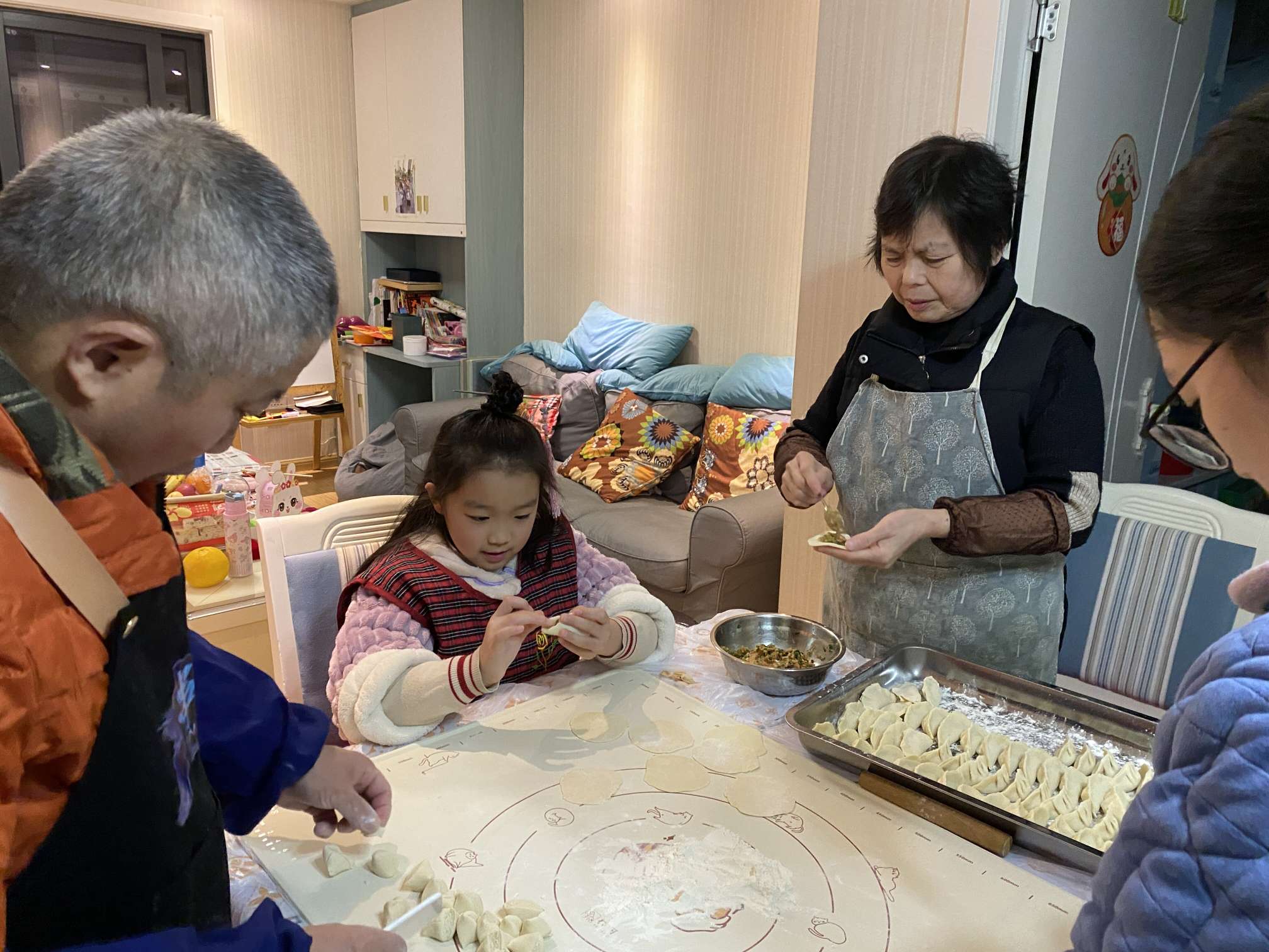 丽江玉水寨 玉水寨风景区，是国家AAAA级旅游区、全国休闲农业与乡村旅游示范点，位于云南滇西北美丽神奇的丽江城北部十五公里，地处闻名遐迩的玉龙 ...