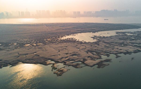 湖北江中沙洲