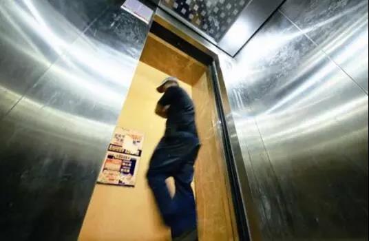 联投龙湾三期电梯已恢复运行