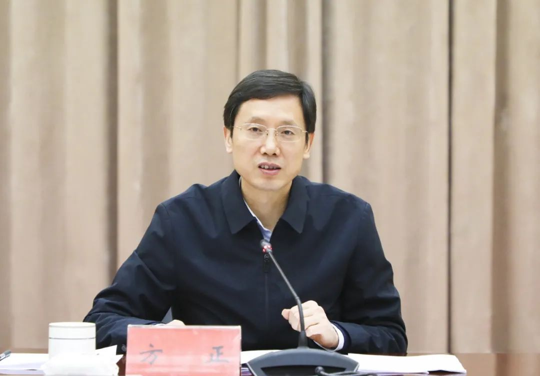 方正在重点企业上市工作座谈会上强调政企合力扩大企业上市打造上市