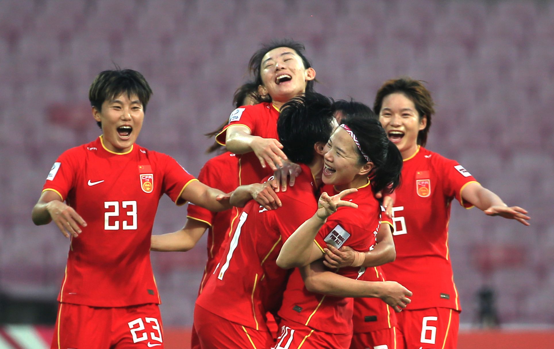 wuhanfootballplayersfightinafcwomensasiancup中国女足的武汉玫瑰
