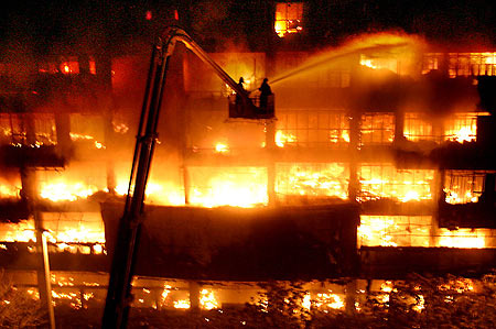 池州温州商贸城起火图片