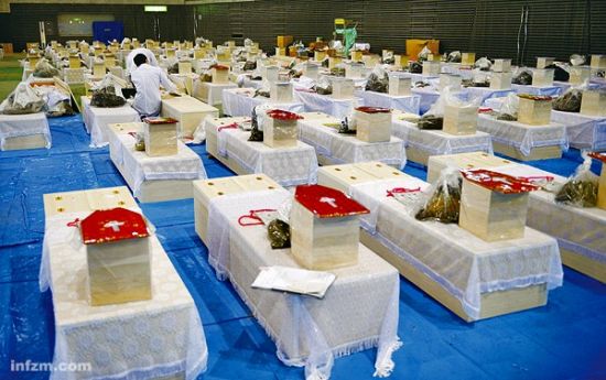 日本部分遇难者遗体临时土葬 两年内将重新火葬
