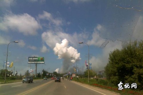 黑龙江乌马河烟花厂爆炸事故已救出伤员10余人 图