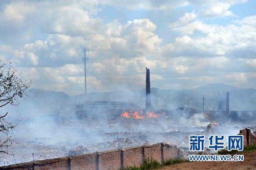 黑龙江伊春鞭炮厂爆炸事故已致2死22伤(图)