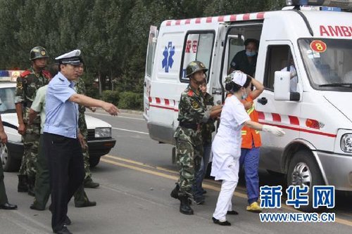 黑龙江伊春鞭炮厂爆炸事故已致2死22伤(图)