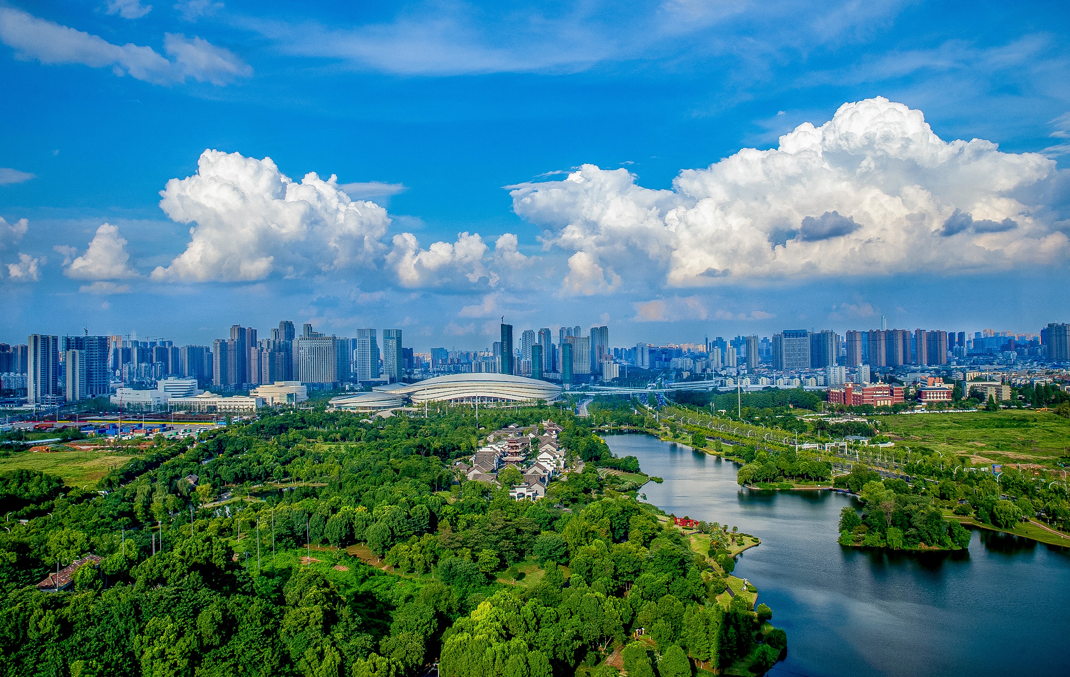 东西湖风景区图片