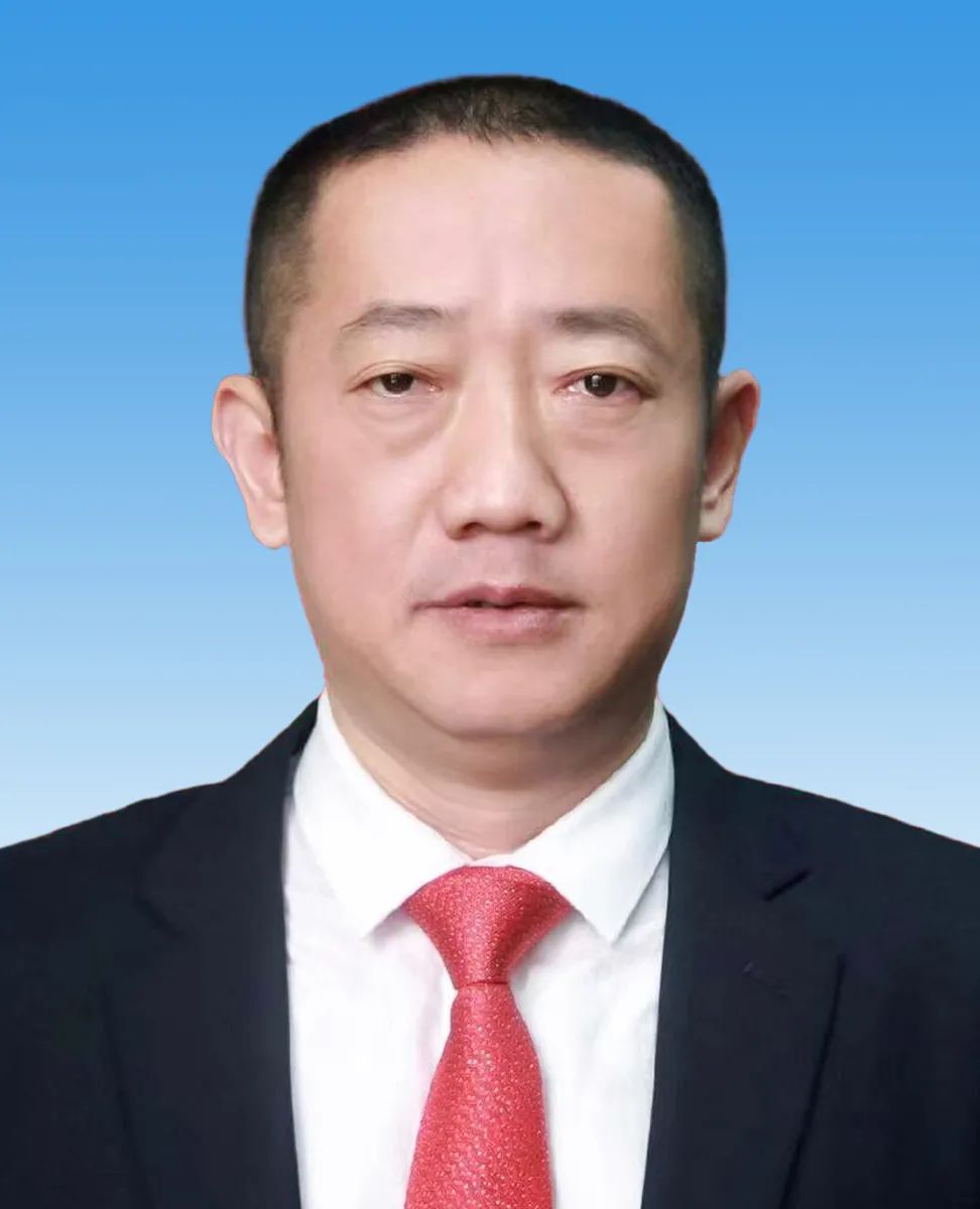 段昌林当选市人大常委会主任