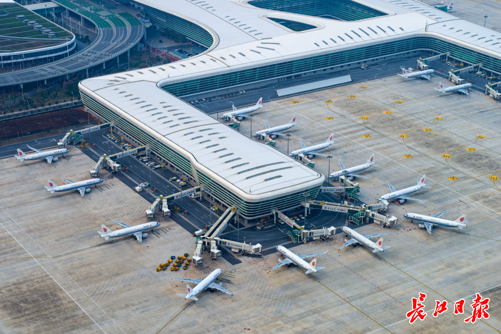 武汉天河机场第三跑道年内开建