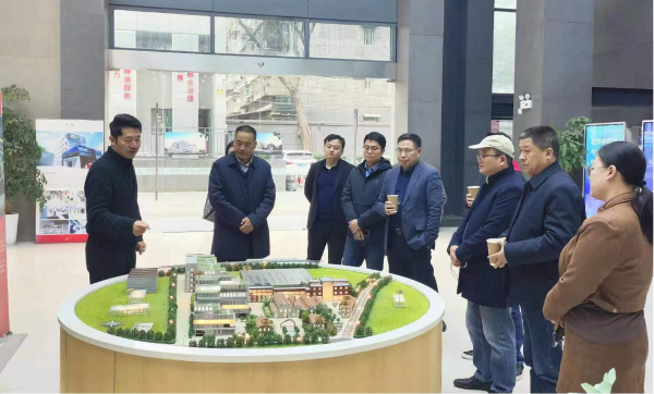 魏塘明副局长带队赴武汉参加第六届中国国际工业设计博览会